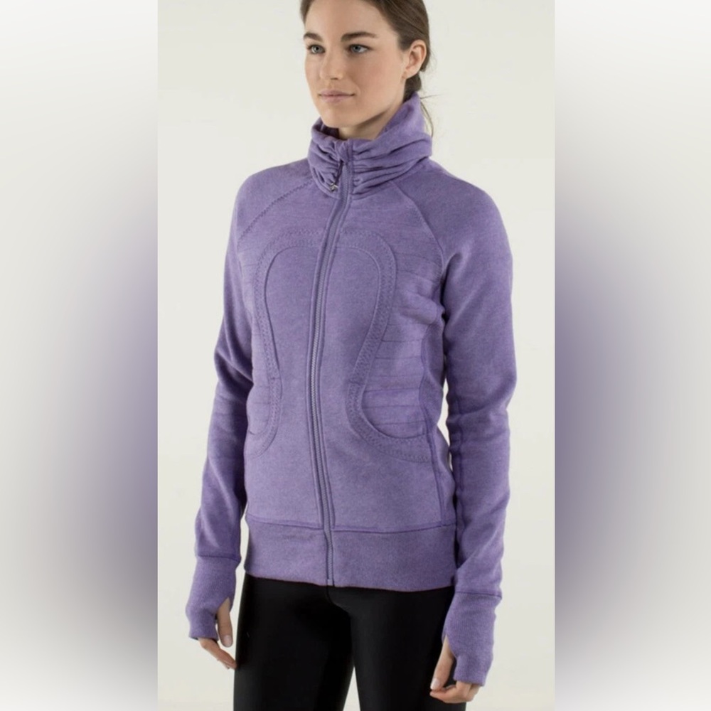 Lululemon Calm & Cozy Jacket
Heathered Purple Quartz / Purple Quartz